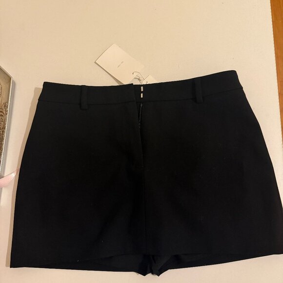 MINI SUITING SKORT - Picture 2 of 4